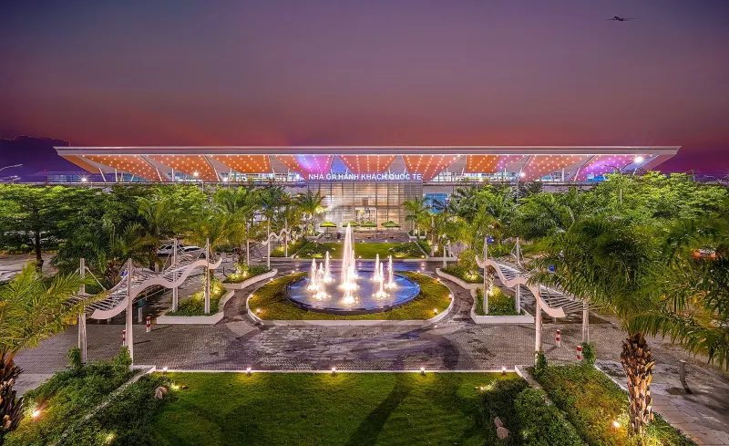 Da Nang airport arrival guide: terminals, taxis, Grab, buses and entry rules